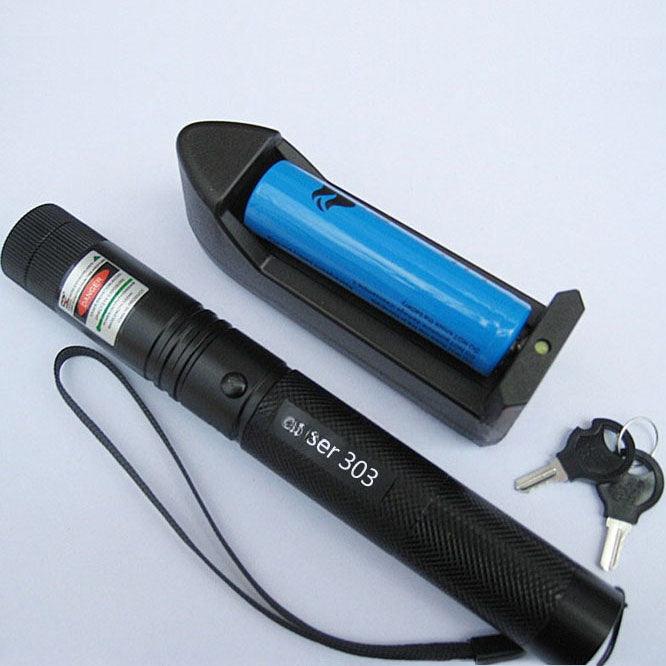 【 強力 100mW 】レーザーポインター USB充電式 赤レーザー 長距離 カラス避け ズーム調節 強力 12時間連続照射 指示棒 会議 天体観測 夜釣り 登山 - Yolerhome