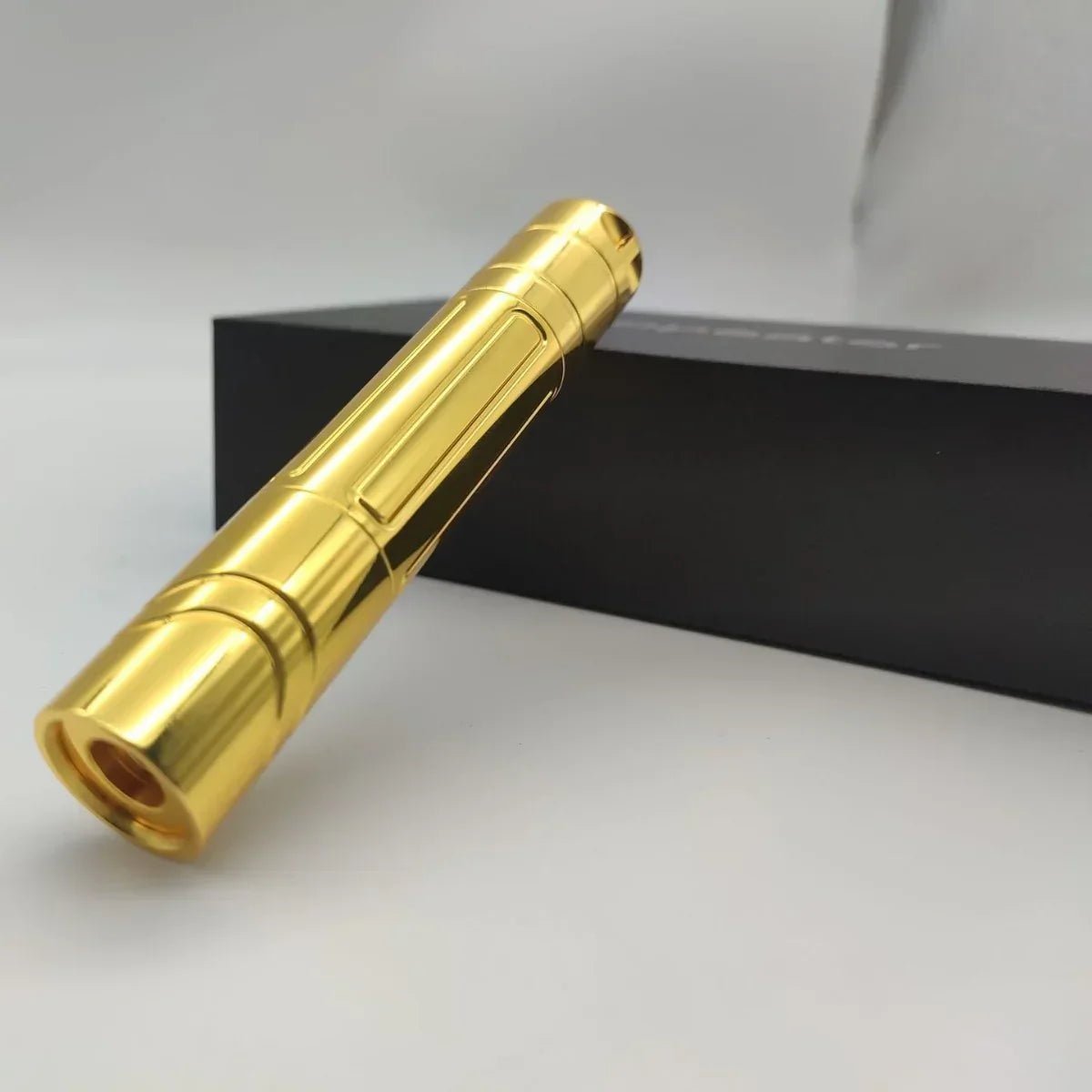 【安全 10ｍｗ】オレンジレーザーポインター 懐中電灯レーザーライトインジケーター販売ライト 科学研究用 高出力 ポイント 指示棒 - Yolerhome