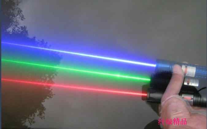 市場最安価2000mWブルーレーザーポインター 超強力レーザー懐中電灯 防水設計 USB充電式 長時間連続使用 高輝度青色レーザー 携帯便利 - Yolerhome