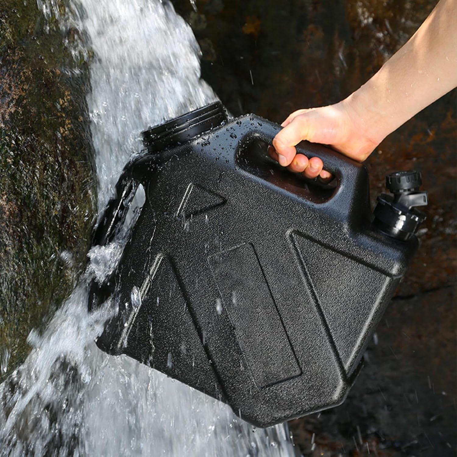 【2025年新アップグレード】ウォーターコンテナ、ウォーターキャリア 蛇口付き ドリンクコンテナ ネジ蓋付き ウォータージャグ ウォーターバケツ サバイバルキャンプ 釣り用 (緑, 35cmx14cmx32cm 10L) - Yolerhome