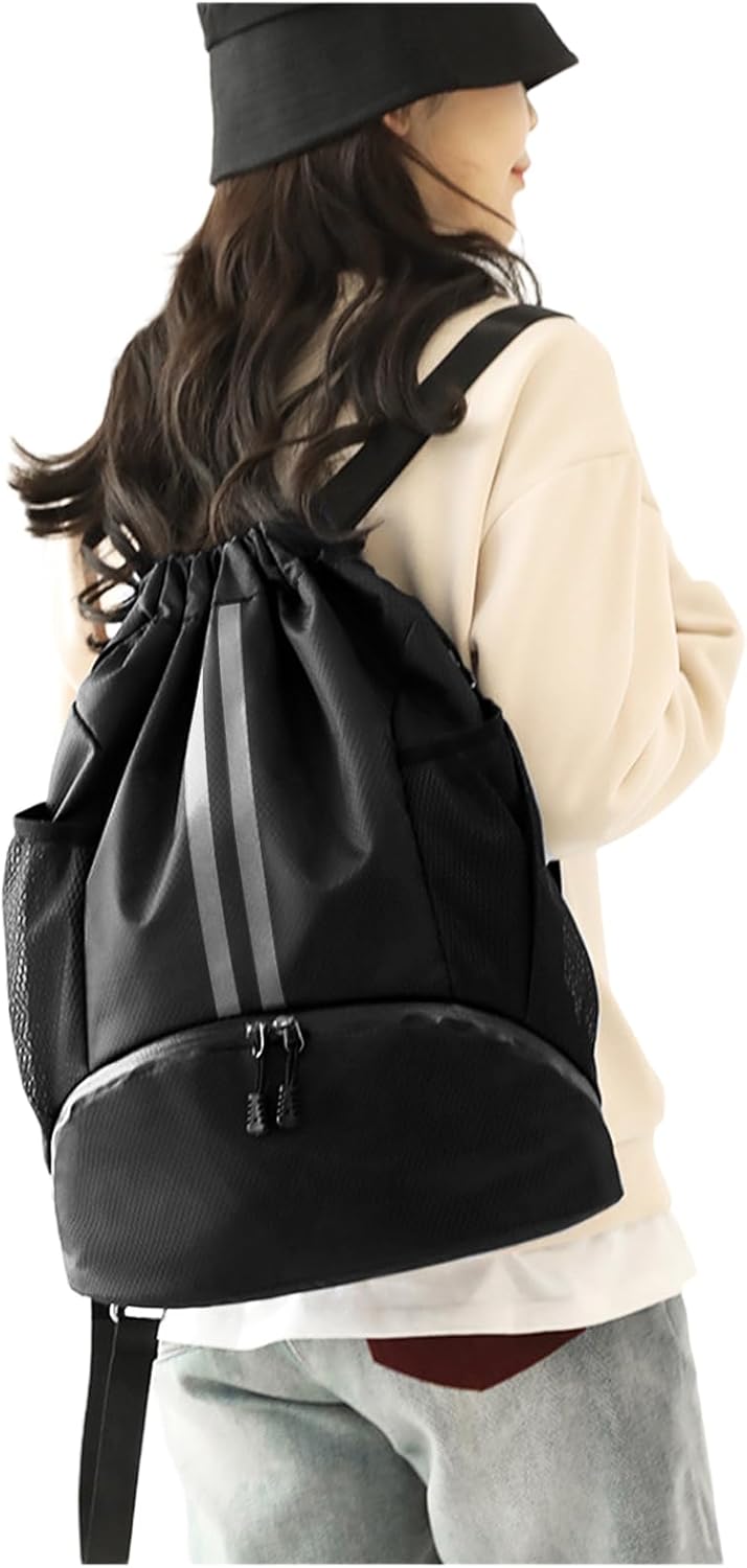 【2025新登場&水泳バッグ】プールバッグ 女の子 男の子 小学生 プールバック 防水 軽量 大人 アウトドア 乾湿分離 大容量 巾着袋 リュック ナップサック 男女兼用 水泳 運動 部活動 旅行 修学 ビーチ遊び シンプル 左右にメッシュポケット付き - Yolerhome