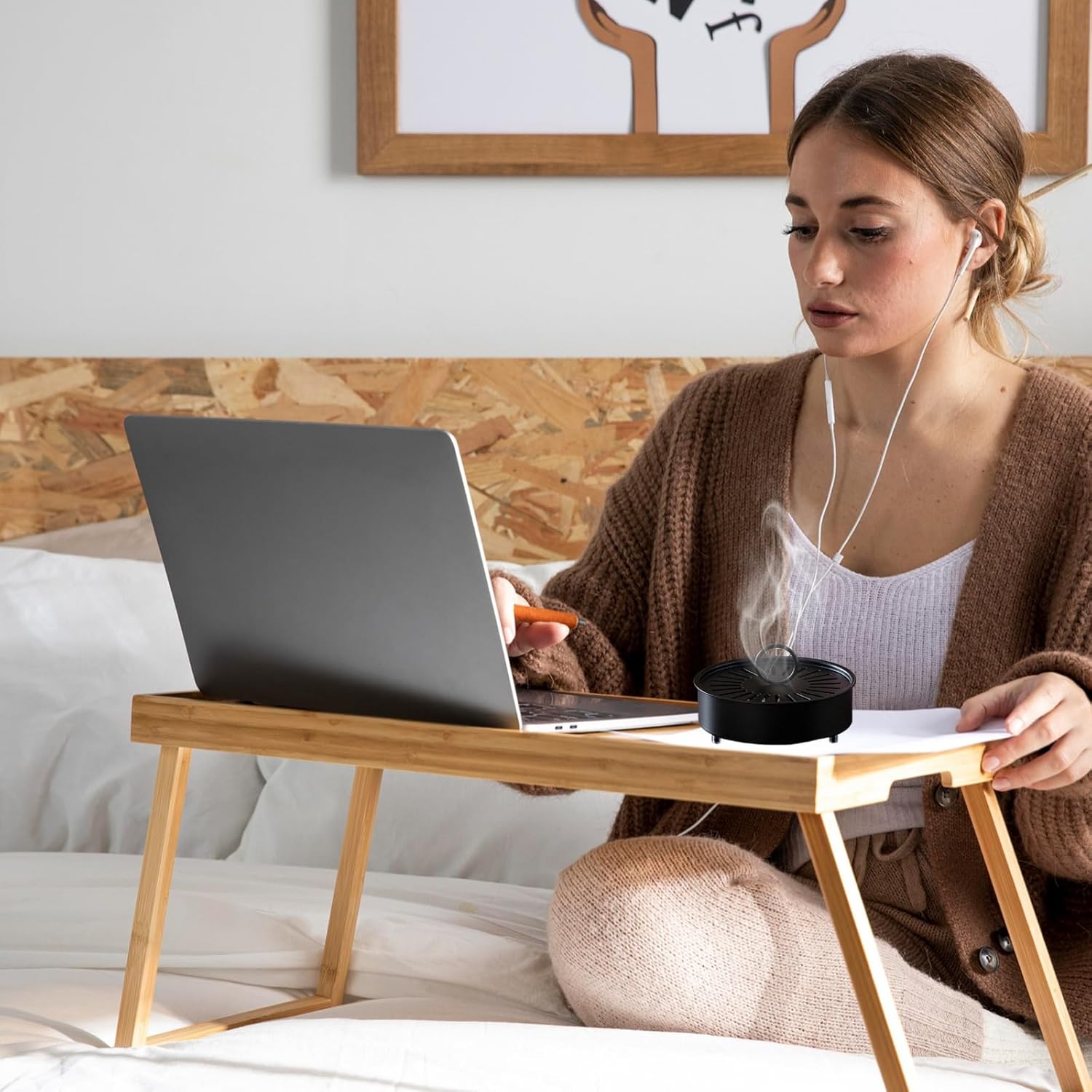 【2025年春のNEWスタイル】蚊取り線香 ホルダー 香取線香ホルダー 蚊遣り スチール製 蚊取り線香入れ キャンプ 蚊遣器 蚊取り 蓋付き 滑り止め おしゃれ 蚊取り線香ホルダー 安全防火 室内 室外 庭仕事 アウトドアにも適用 持ち運び便利 蚊遣り箱 - Yolerhome