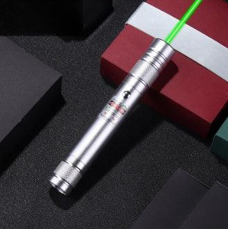 30mwレーザーポインター USB工事現場/建築 建設調査/災害現場用 新しいUSB無線で直接充電 たくさんの充電方法 いづれも充電できソケット充電、パソコン充電、充電器の充電、車載充電 精巧できれいな外観 200mw赤色レーザー LAR25z12 - Yolerhome