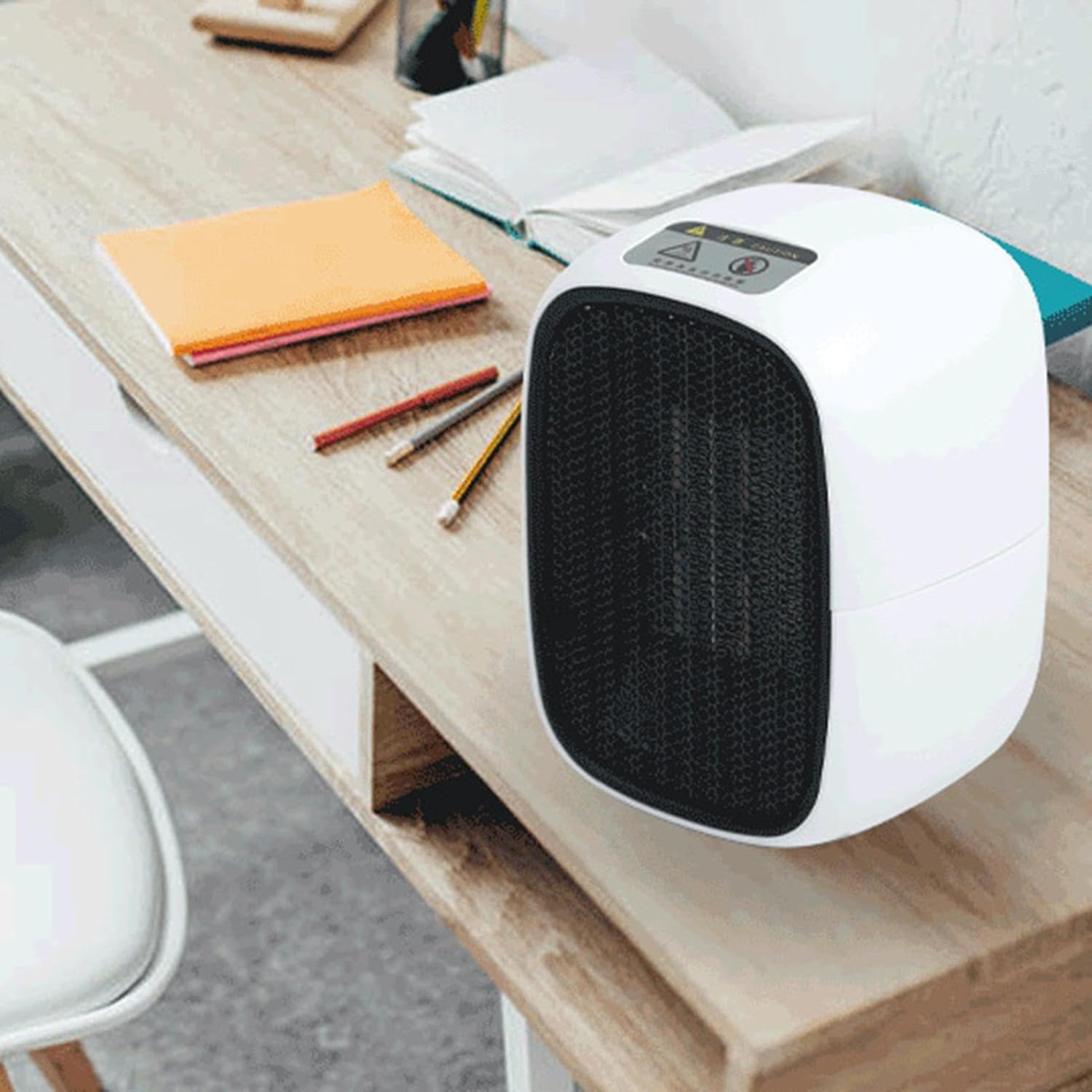 電気ファンヒーター 小型 500W ポータブルヒーター 省エネ 即暖 速暖 広域散熱 自動恒温設計 阻燃隔熱材料採用 PTC熱保護器＆過熱溶断 安全暖房デスクヒーター コンパクト 軽量 家庭用・オフィス用・足元用 パーソナル電気ヒーター 冬の防寒対策 - yolerヒータ - Yolerhome