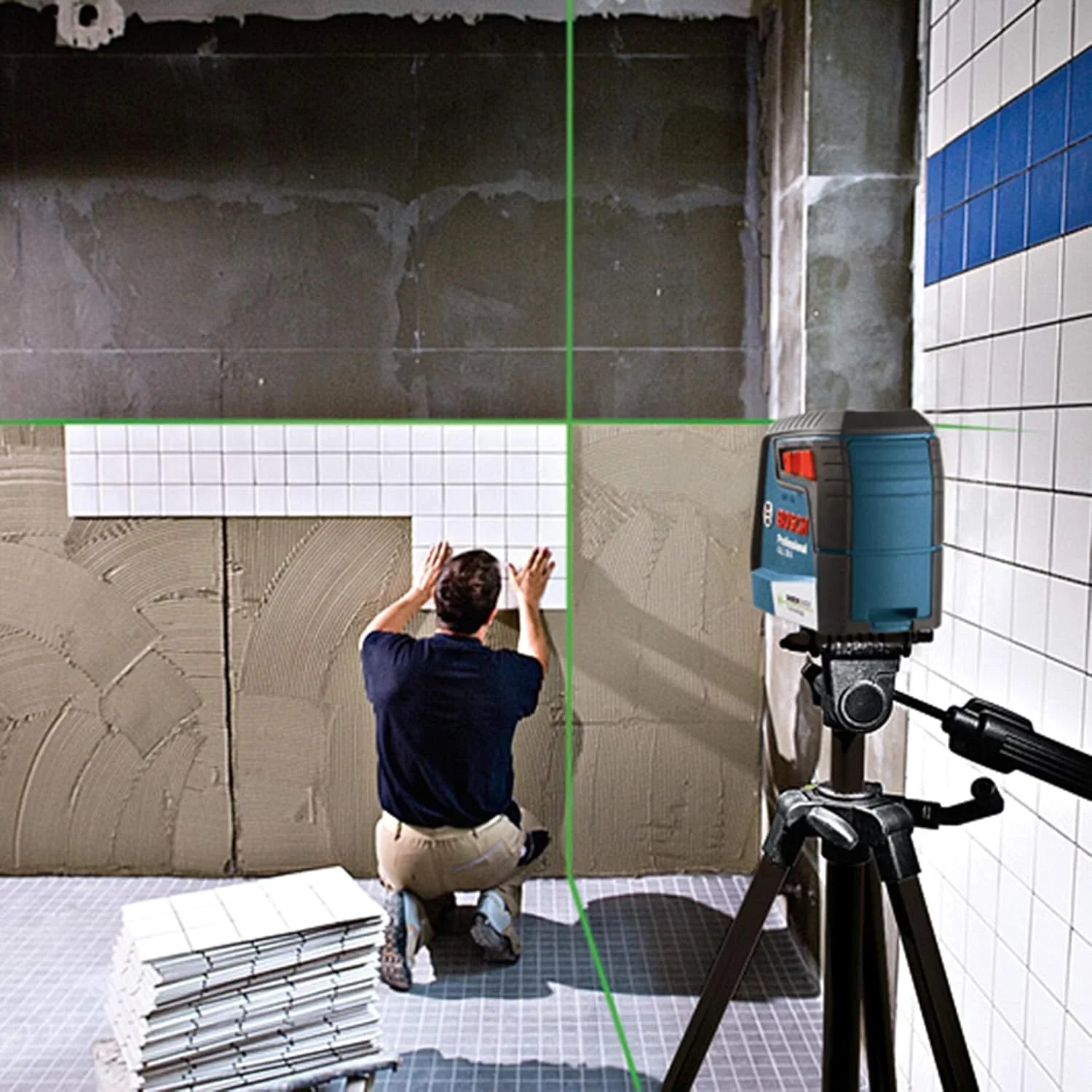 Bosch Professional(ボッシュ) クロスラインレーザー(ダイレクトグリーンレーザー) GLL30G - Yolerhome