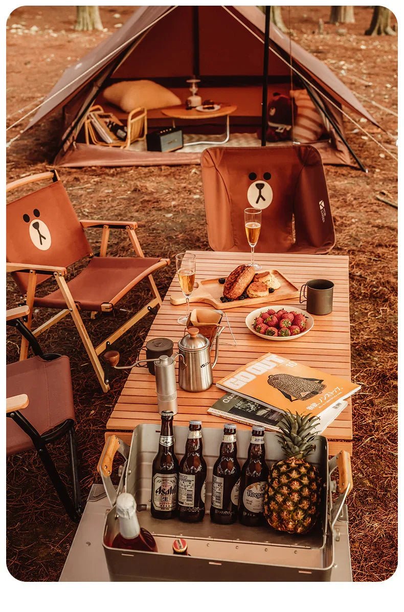 【LINE FRIENDSコラボ】ブラウンベア折りたたみポータブルチェア 背もたれ付き 釣り・キャンプ・屋外・ピクニック用 軽量スツール - Yolerhome