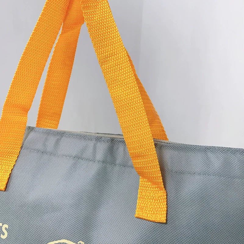 【スヌーピー】スヌーピーメイト保冷温バッグ【ブルーグレーイエロー】漫画スヌーピー 大容量 不織布 厚いアルミフィルム 保冷保温アイスバッグ ハンドバッグ - Yolerhome